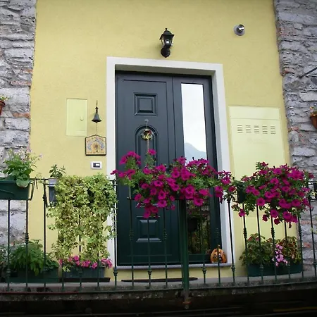 La Cà De La Frà Bed & Breakfast Gravedona