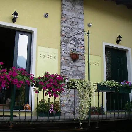 La Cà De La Frà Bed & Breakfast